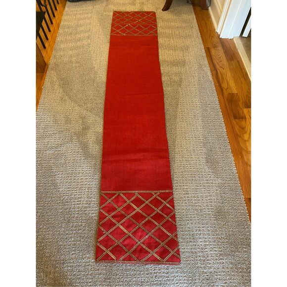 Jingles & Joy Red / Gold Runner Fully Lined - Picture 5 of 5